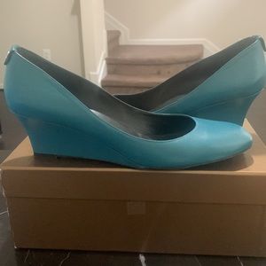 Gucci Napa Moorea Pavone 40